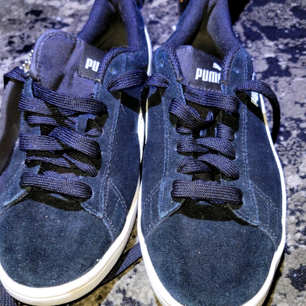 Puma size 4 women